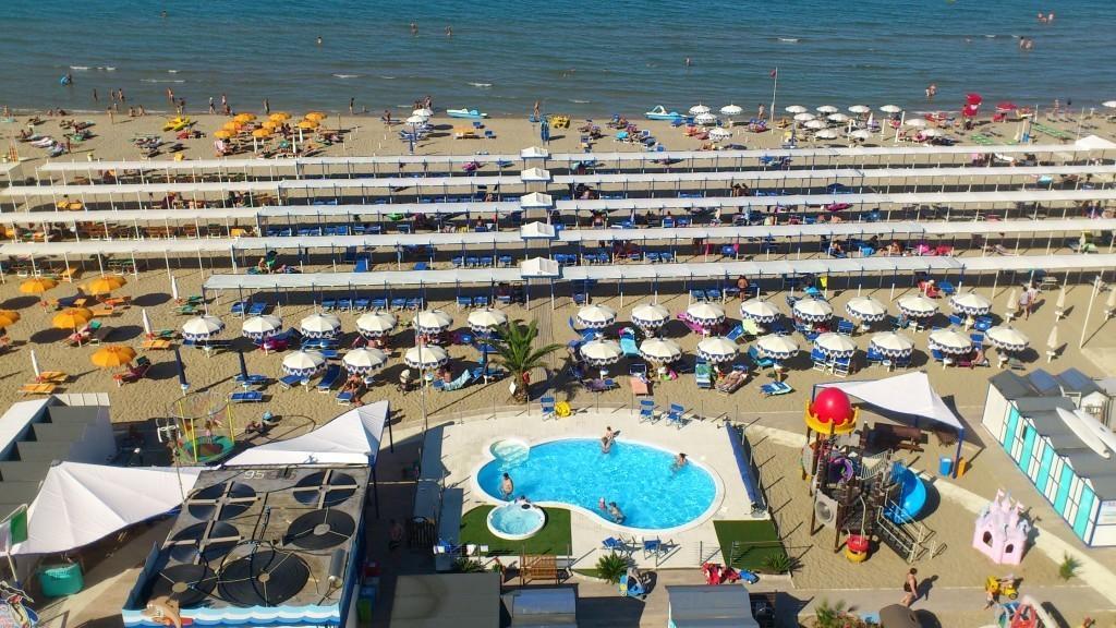 Hotel San Gottardo Riccione Exterior photo